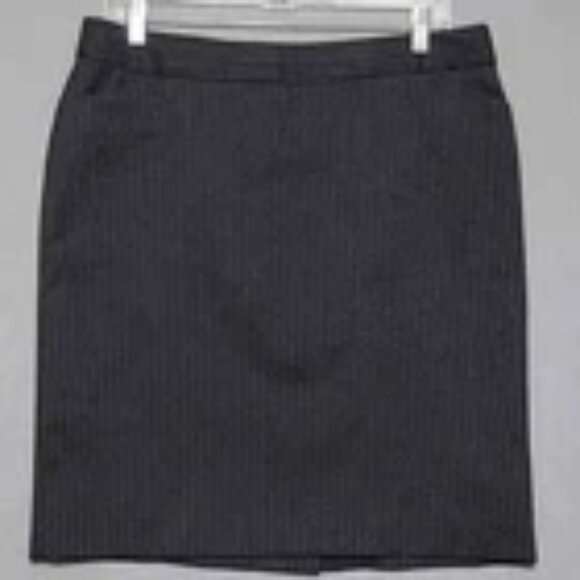 EXPRESS Design Studio Women's Black with Silver Stripes Pencil Skirt - Size 8 - Picture 1 of 9